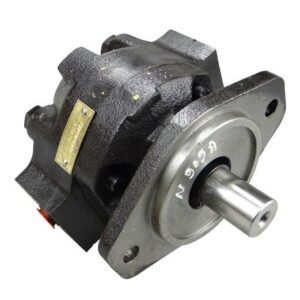 Pompa zębata N-909A P2AP1907R2B2A Ładowarka teleskopowa JCB 520, 520-4 Waryński [N-909A]