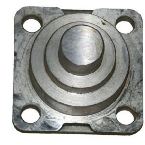 Czop dolny i górny przedniej zwrotnicy 04415055 Deutz-Fahr [RM-04415055]