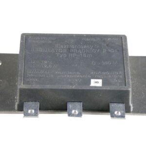 Regulator napięcia C-330M (- NA MASIE) [RP15M]